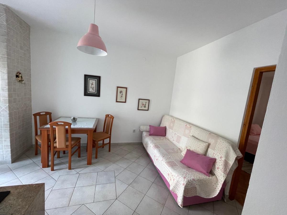 Apartment Kati Crikvenica Exterior foto